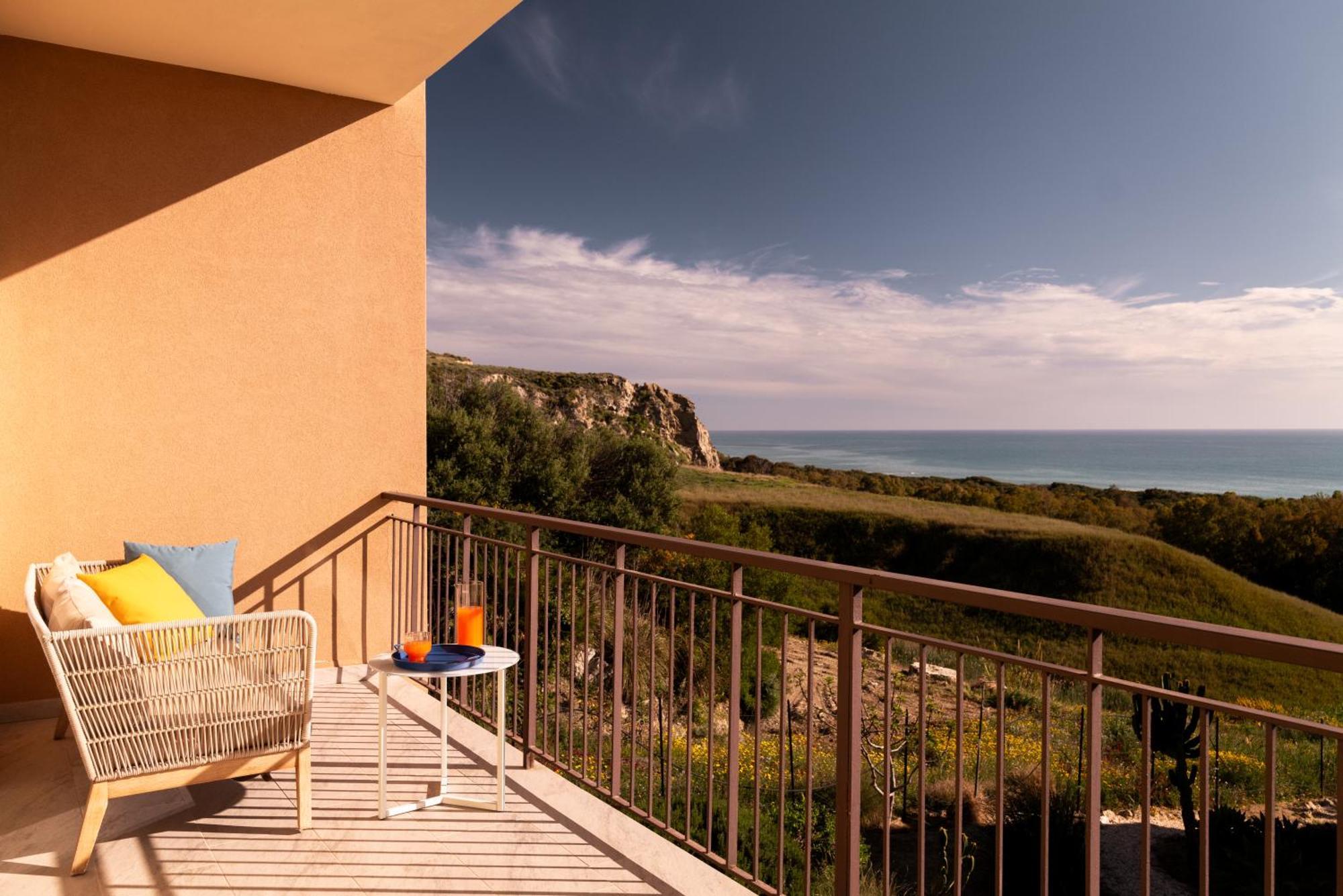 Luna Minoica Suites And Apartments Монталлегро Экстерьер фото