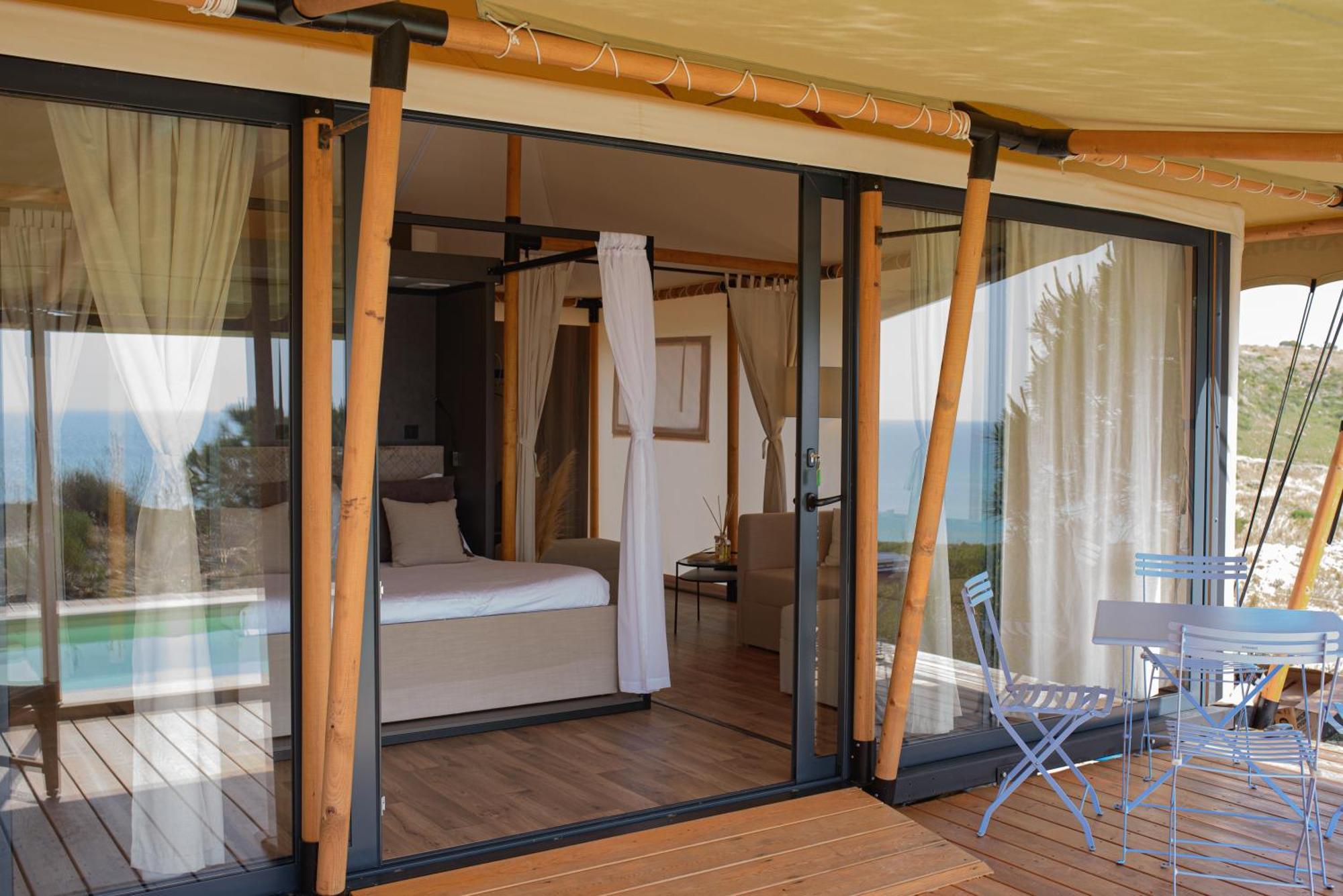 Luna Minoica Suites And Apartments Монталлегро Экстерьер фото