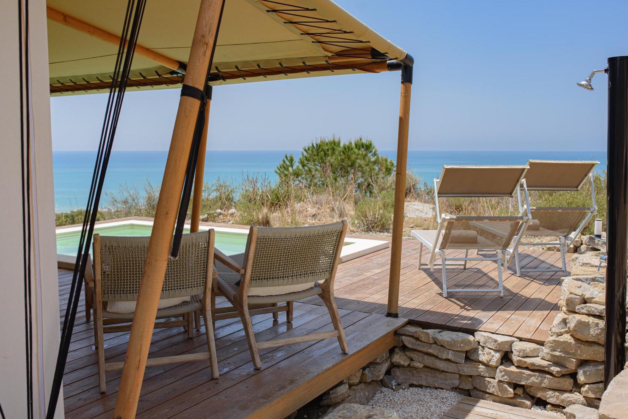 Luna Minoica Suites And Apartments Монталлегро Экстерьер фото